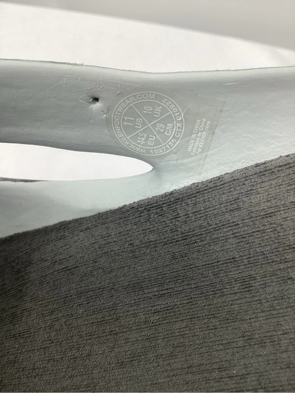 Keen light gray